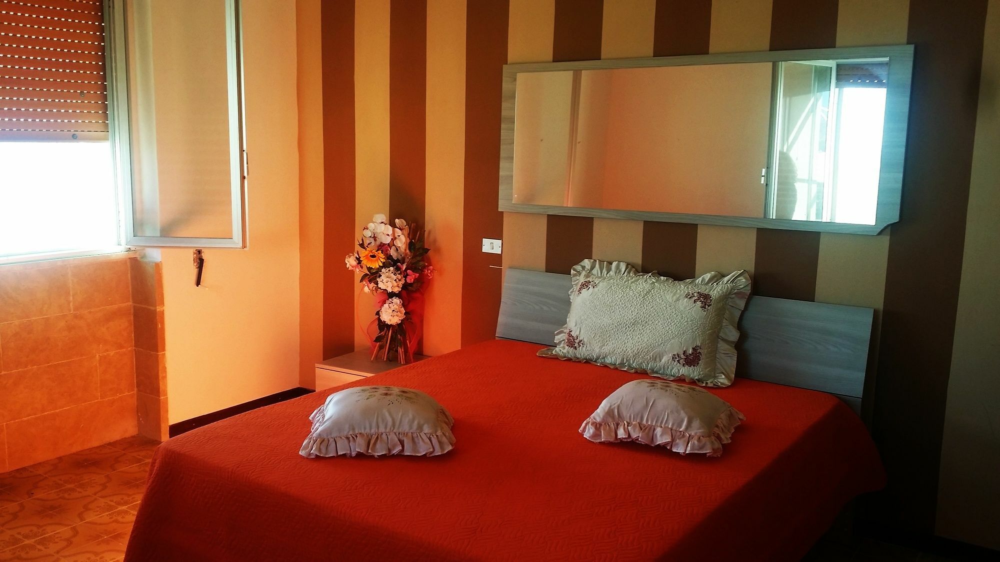 Torre Lapillo Beach Порто-Чезарео Экстерьер фото